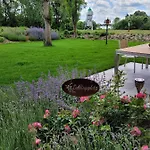 Wiesenschlummerland Harriersand Appartement *